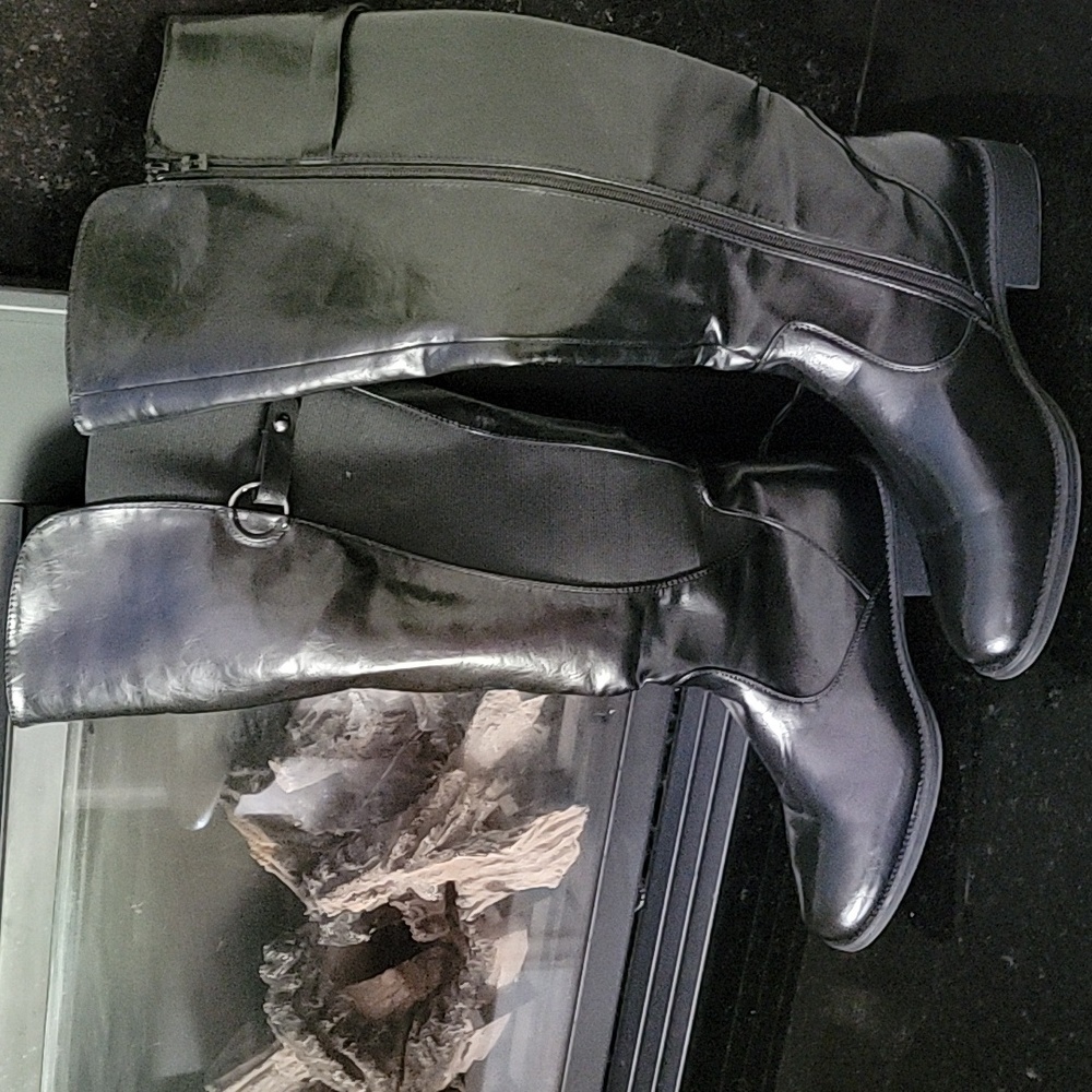 Black Riding boots size 11 wide calf